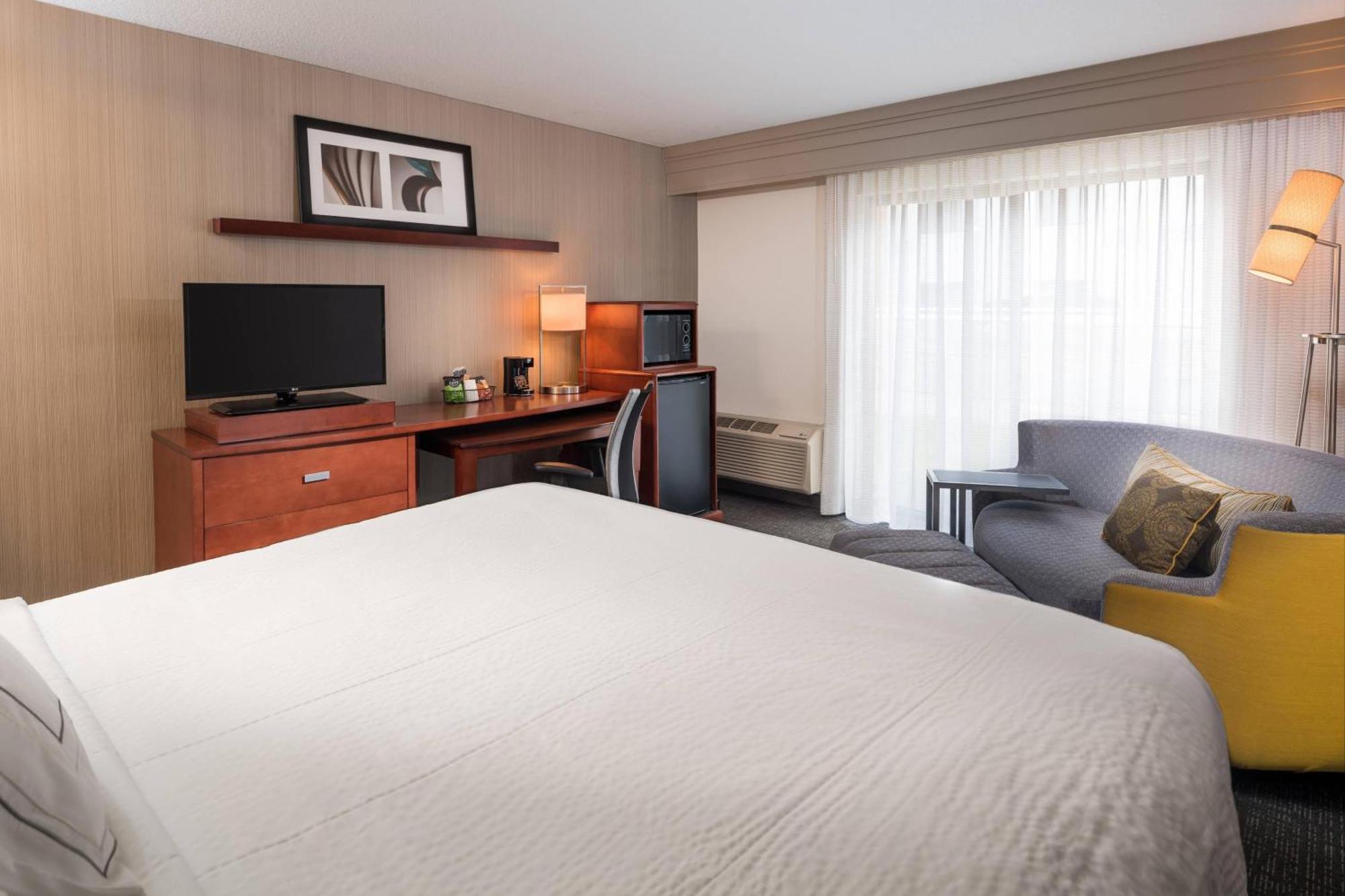 คอร์ตยาร์ด นิวฮาเวน ออเรนจ์/มิลฟอร์ด Hotel Orange ภายนอก รูปภาพ